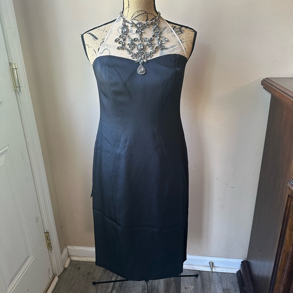 NEW Ann Taylor Black Dress Embellished JeweledHalter 327253 Formal/CocktailSmall - Picture 2 of 16